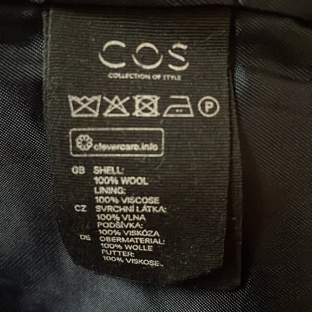 COS wool dress. - Picture 5 of 8